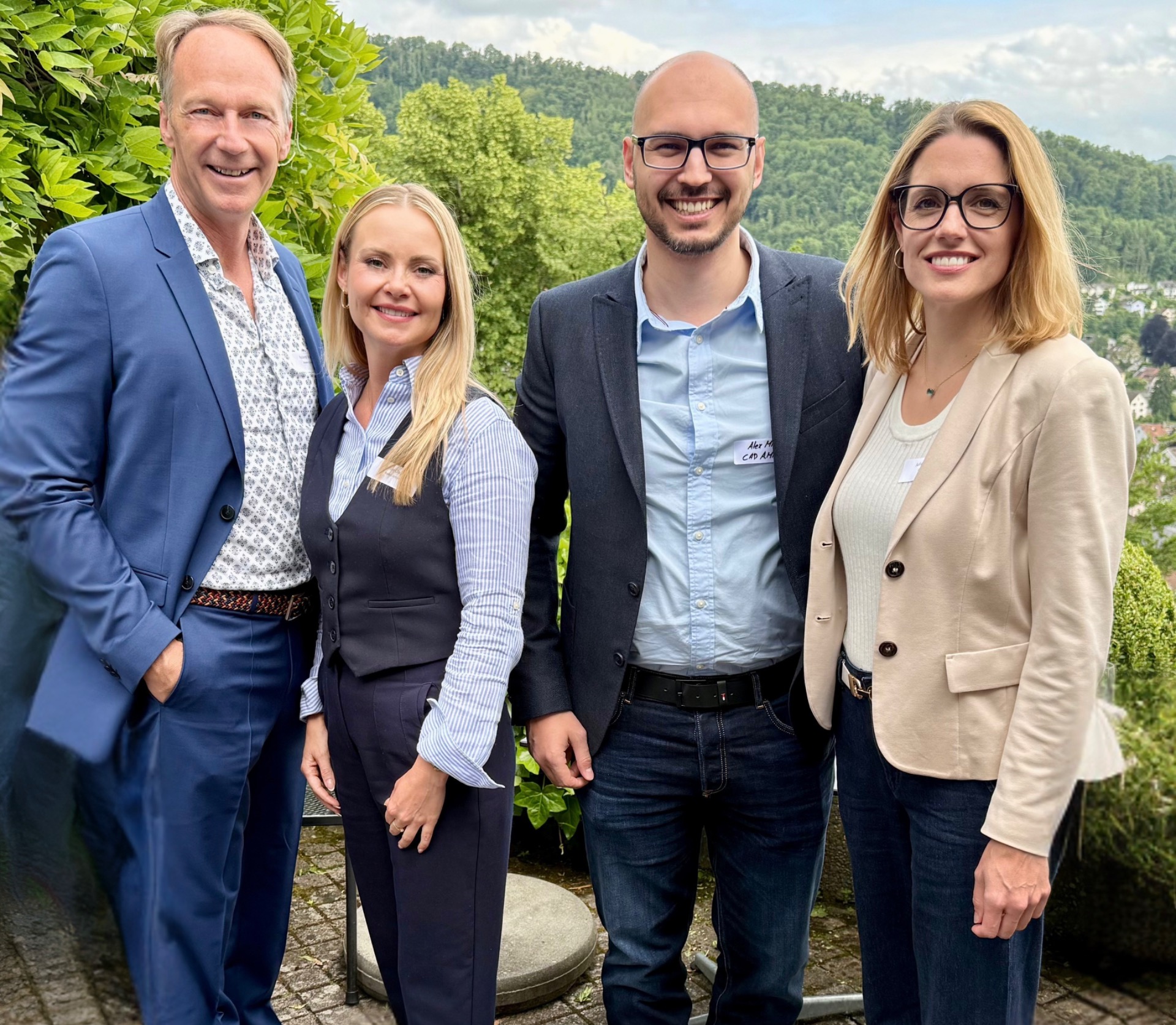 Teil Team Avalect beim Kunden